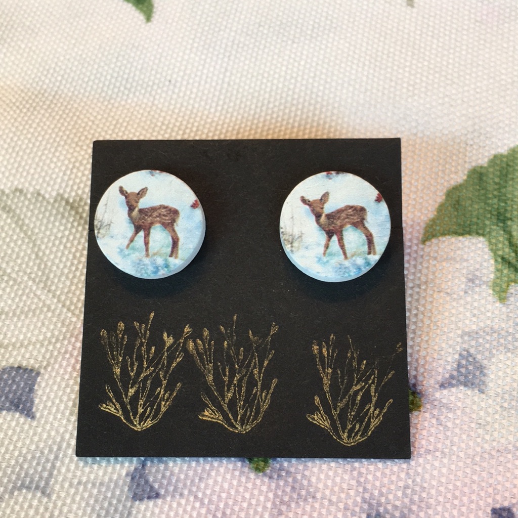 Deer Wooden Cabashon Pierced Earrings Nwt Brass